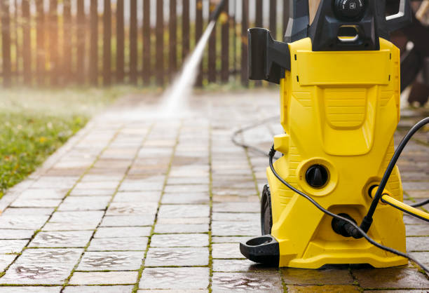 Best Graffiti Removal  in Azusa, CA